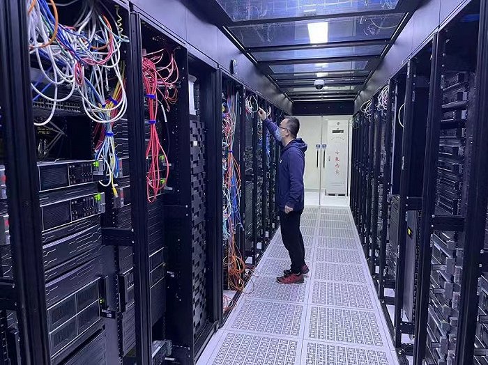 尊龙凯时信息科技